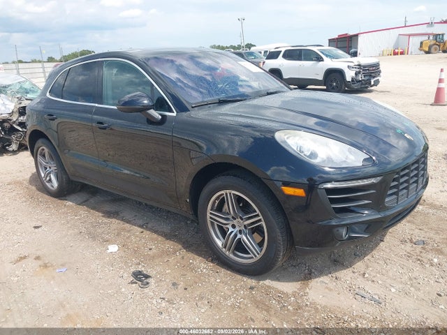2016 PORSCHE MACAN S