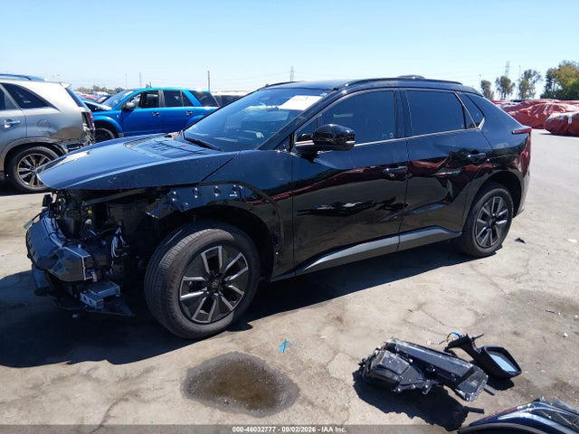 2026 TOYOTA BZ XLE 2