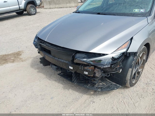 2023 HYUNDAI ELANTRA LIMITED 6