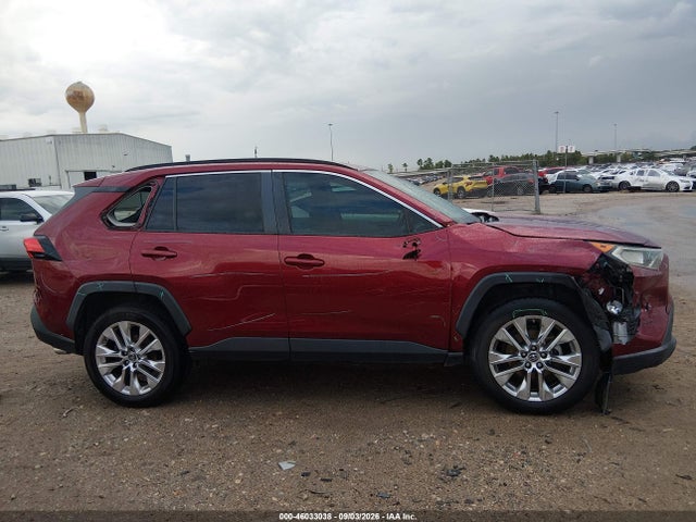 2019 TOYOTA RAV4 XLE PREMIUM 13