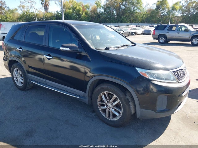 2014 KIA SORENTO LX