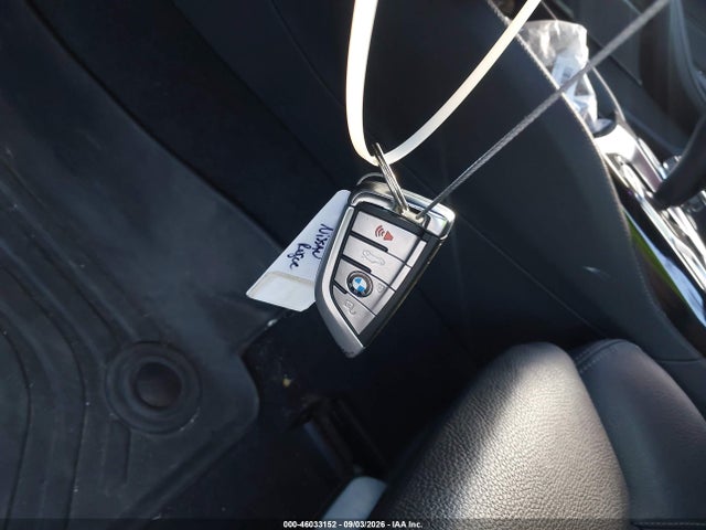 2019 BMW 540I 11