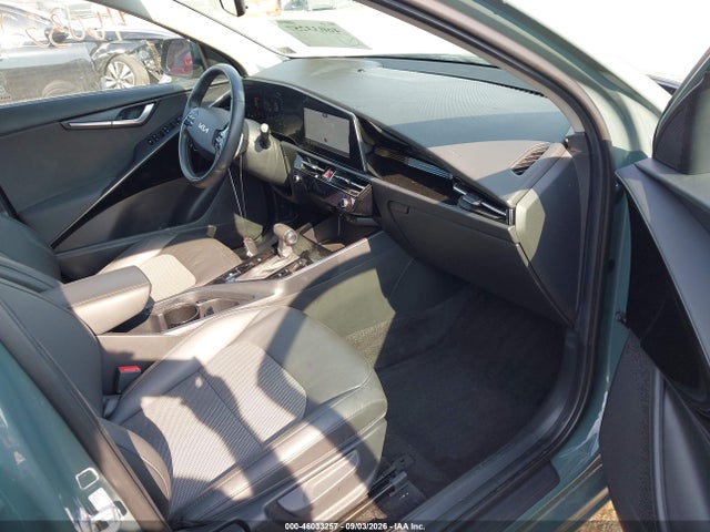 2023 KIA NIRO EX TOURING 5