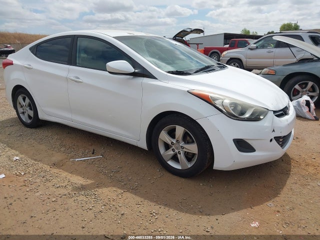 2013 HYUNDAI ELANTRA GLS