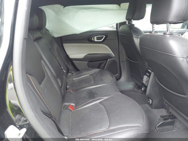 2023 JEEP COMPASS LIMITED 4X4 8