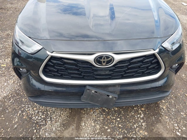 2023 TOYOTA HIGHLANDER XLE 6