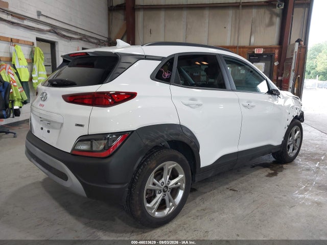 2023 HYUNDAI KONA SEL 4