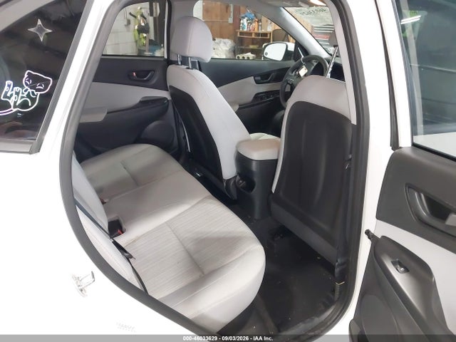 2023 HYUNDAI KONA SEL 8