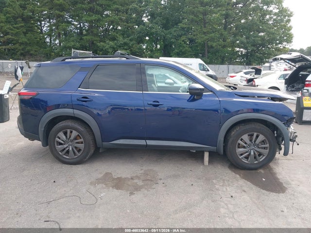 2022 NISSAN PATHFINDER SV 4WD 12