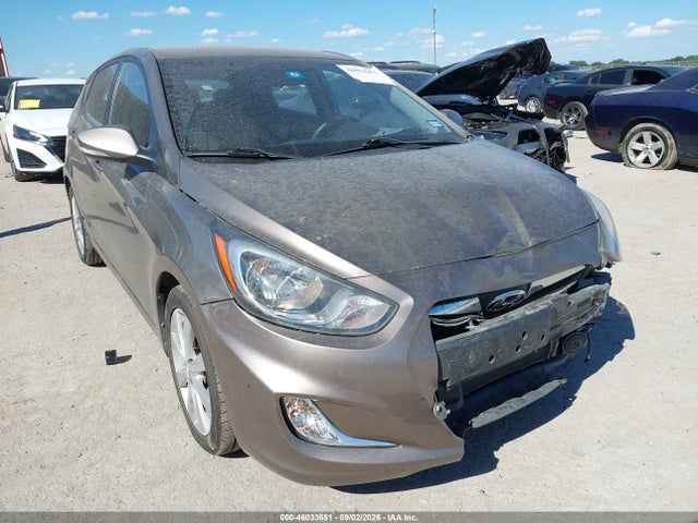 2013 HYUNDAI ACCENT SE