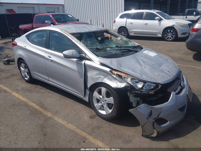 2013 HYUNDAI ELANTRA GLS