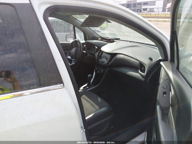 2019 CHEVROLET TRAX LT 5