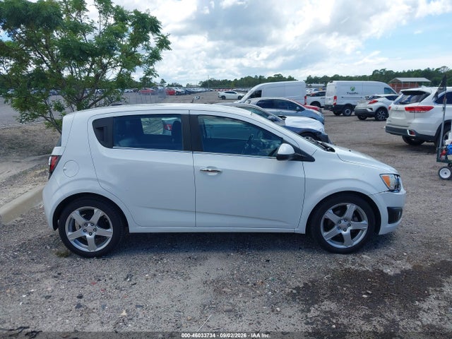 2013 Chevrolet SONIC LTZ AUTO 照片 13