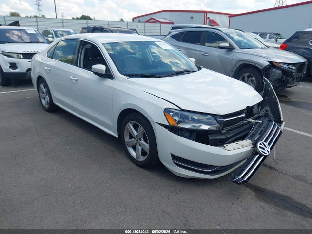 2013 VOLKSWAGEN PASSAT 2.5L SE