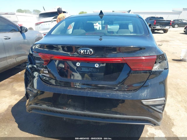 2019 KIA FORTE FE 17