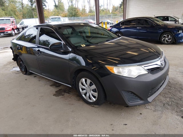 2013 TOYOTA CAMRY LE