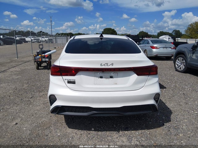 2022 KIA FORTE LXS 17