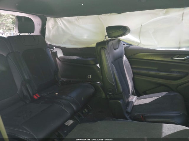 2023 JEEP GRAND CHEROKEE L ALTITUDE 4X2 8