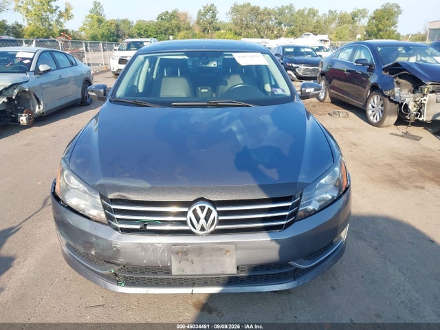 2014 Volkswagen PASSAT 1.8T SE — фото 12