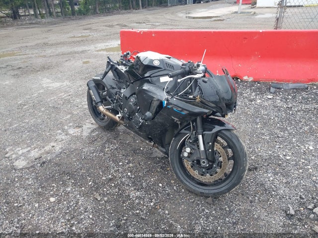 2022 YAMAHA YZF 