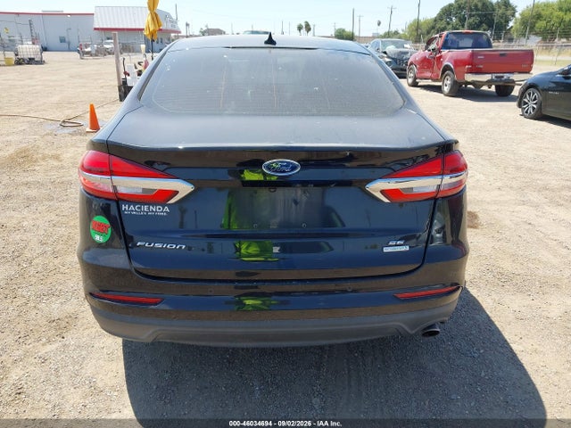 2019 FORD FUSION SE 17