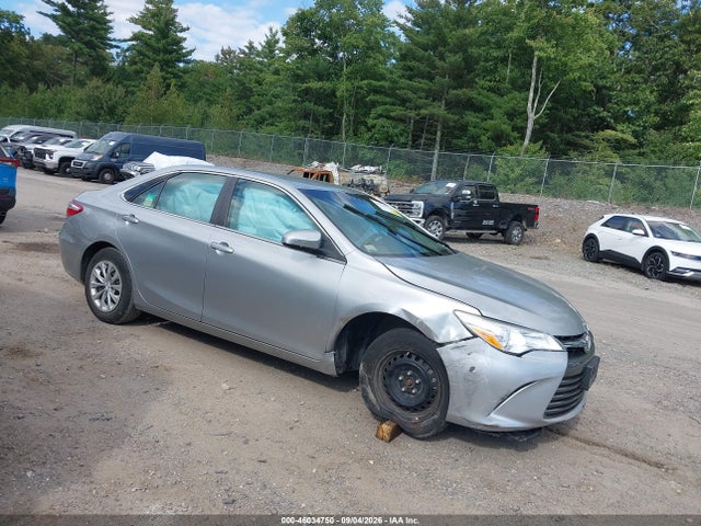 2017 TOYOTA CAMRY LE