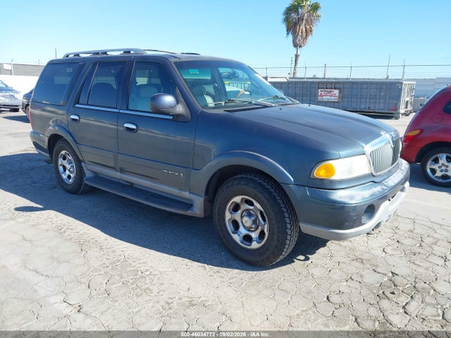 2001 LINCOLN NAVIGATOR 