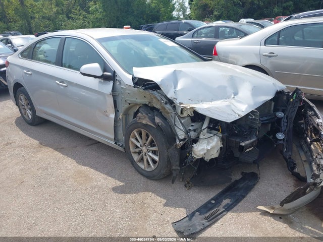 2019 HYUNDAI SONATA SE