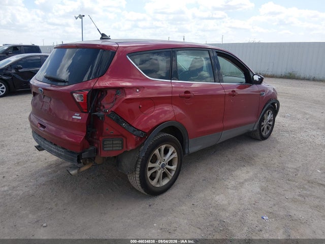 2019 FORD ESCAPE SE 4