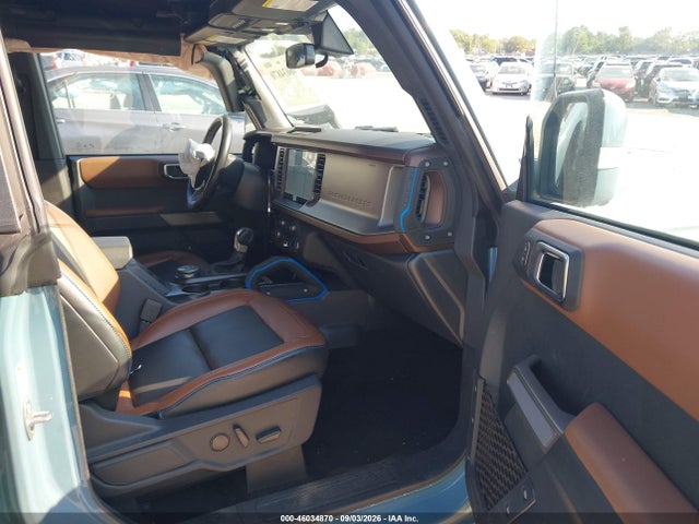 2023 FORD BRONCO OUTER BANKS 5