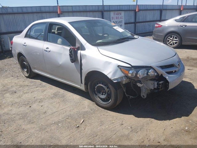 2011 TOYOTA COROLLA LE