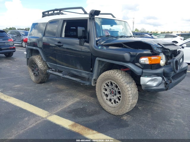 2008 TOYOTA FJ CRUISER 