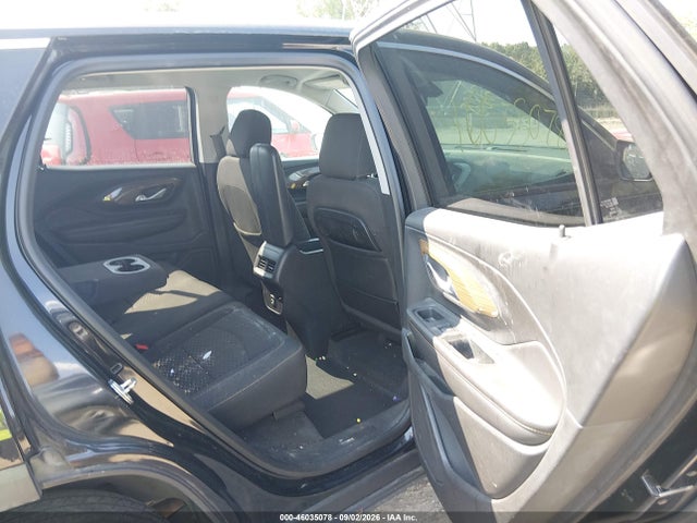 2018 GMC TERRAIN SLE 8