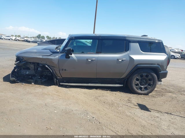 2026 GMC HUMMER EV SUV 3X 4WD 15