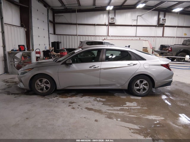 2021 HYUNDAI ELANTRA SE 14