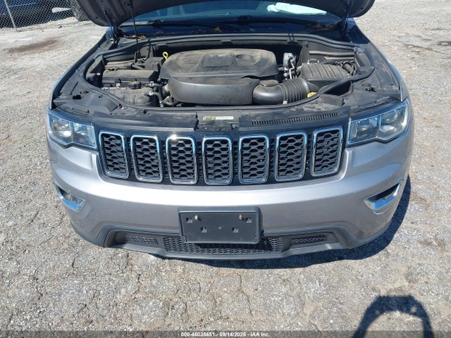 2019 JEEP GRAND CHEROKEE LAREDO E 4X4 10
