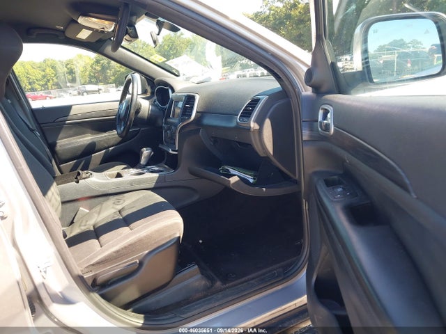 2019 JEEP GRAND CHEROKEE LAREDO E 4X4 5