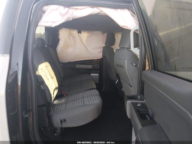 2023 FORD F-150 XLT 8