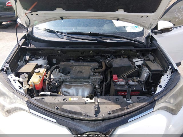 2018 TOYOTA RAV4 XLE 10