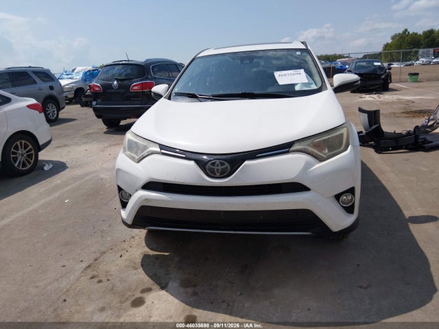 2018 TOYOTA RAV4 XLE 12