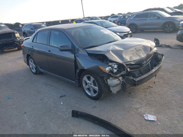 2013 TOYOTA COROLLA S