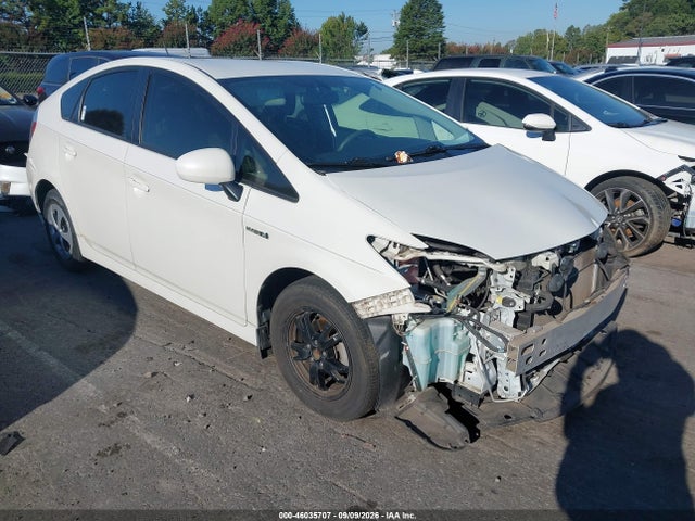 2015 TOYOTA PRIUS TWO