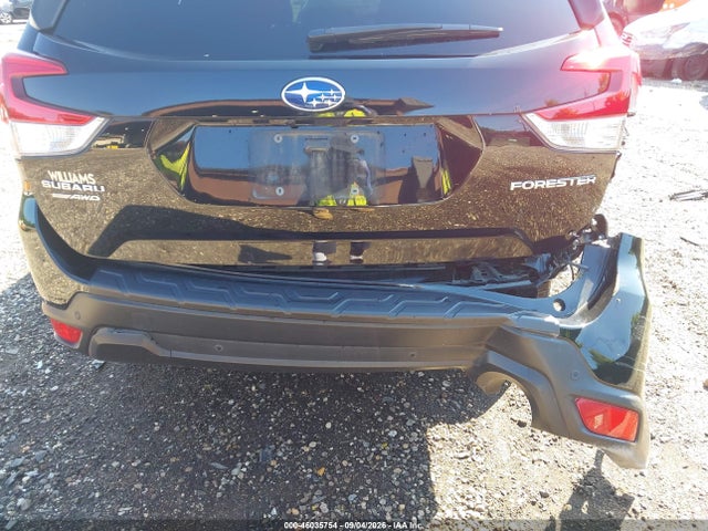 2023 SUBARU FORESTER LIMITED 6