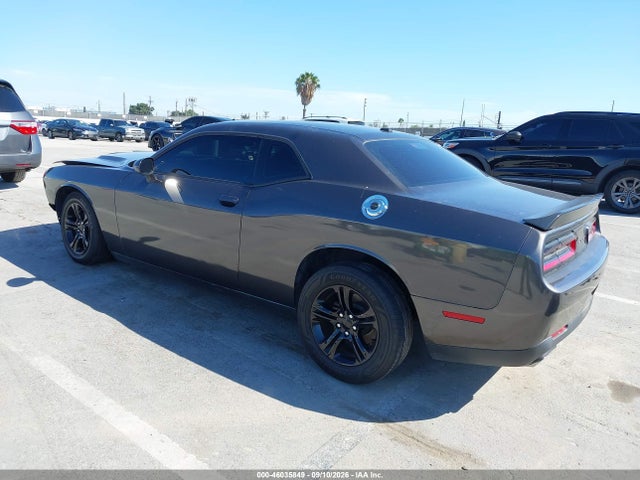 2023 DODGE CHALLENGER SXT 3