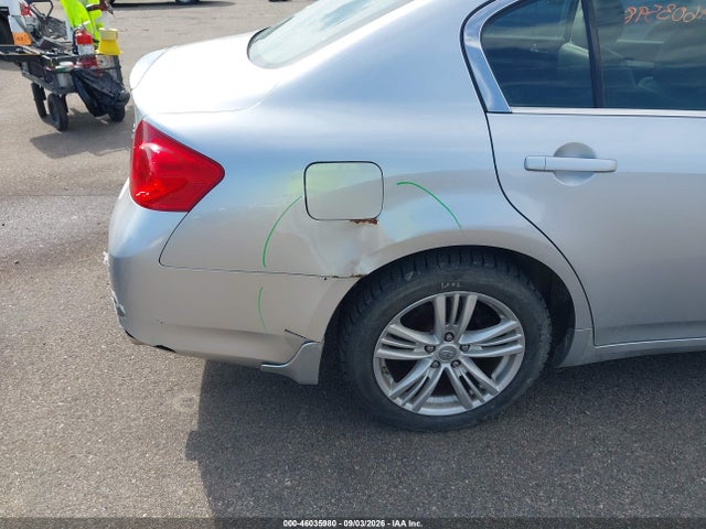 2012 Infiniti G37X 缩略图 6