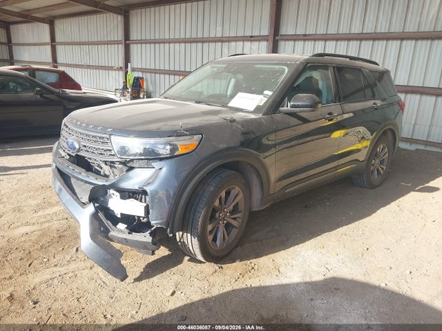2023 FORD EXPLORER XLT 2