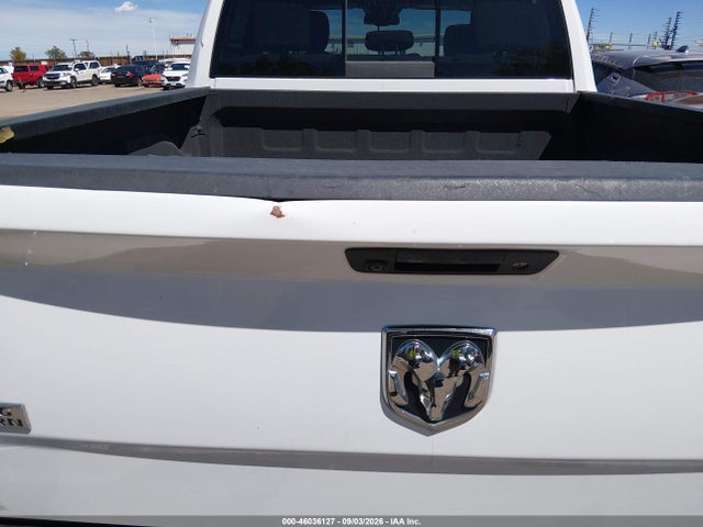 صورة 20 لـ 2017 RAM 1500 BIG HORN 4X4 5'7 BOX