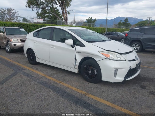 2013 TOYOTA PRIUS TWO