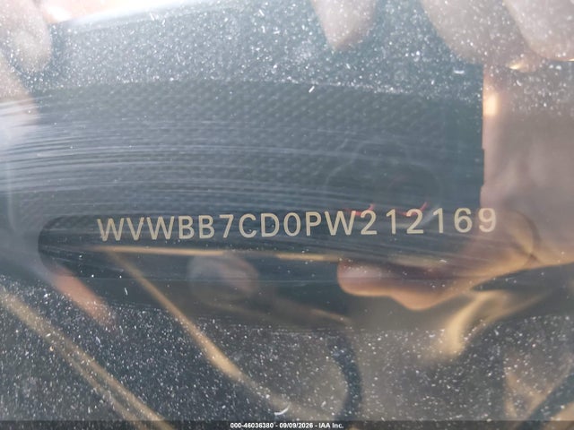 2023 VOLKSWAGEN GOLF R 2.0T 20TH ANNIVERSARY EDITION 9