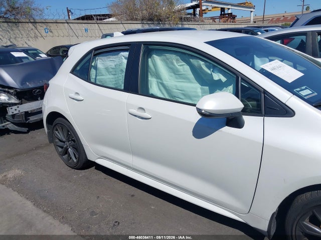 2025 TOYOTA COROLLA XSE 12
